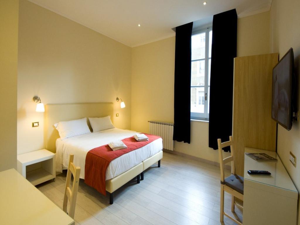 Vivi Rome Room photo