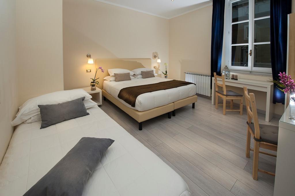 Vivi Rome Room photo
